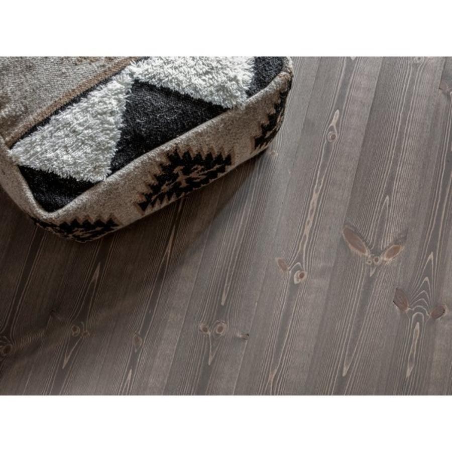Bjertnæs heltre furugulv 21x137 ca 73m2 21x137 Børstet oljet bark